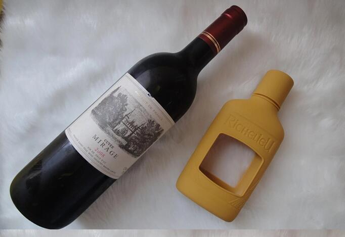 Silicone Gift Wine Bottle Sleeve